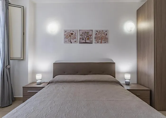 Catania Comfy & Central Apartment X3!