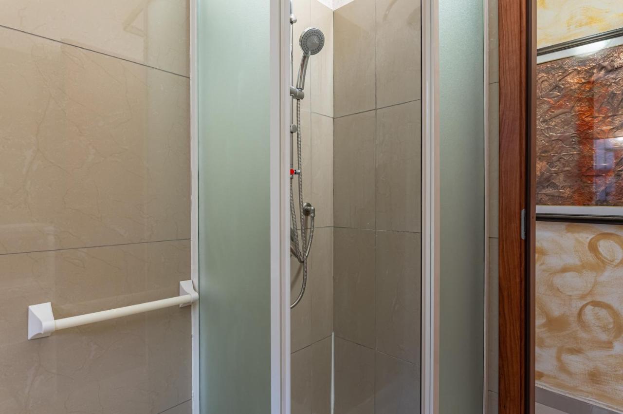 Apartment Comfy & X3! Catania